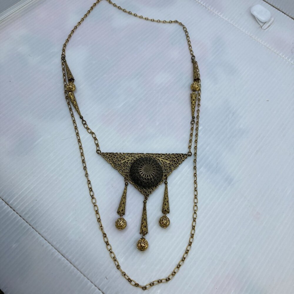 Vtg  filigree brass tone egyptian revival etruscan necklace
